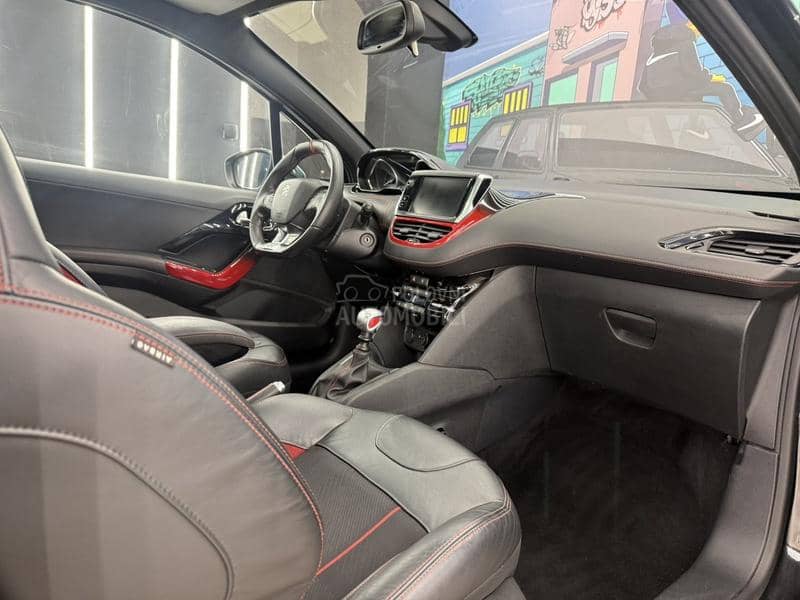 Peugeot 208 1.6 GTI CH