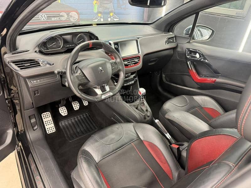 Peugeot 208 1.6 GTI CH