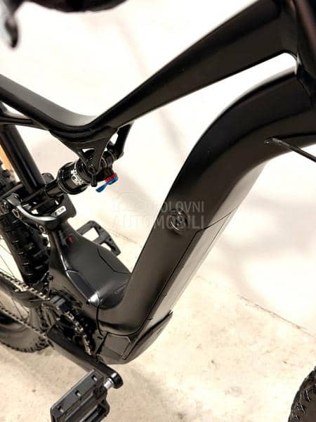 Specialized Levo 27.5