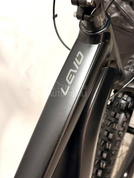 Specialized Levo 27.5