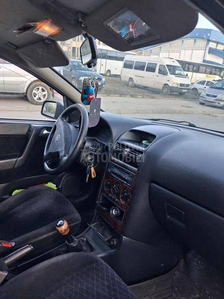Opel Astra G 