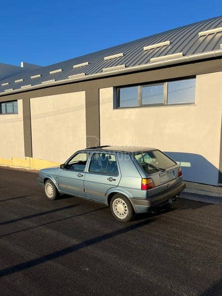 Volkswagen Golf 2 fabricko stanje