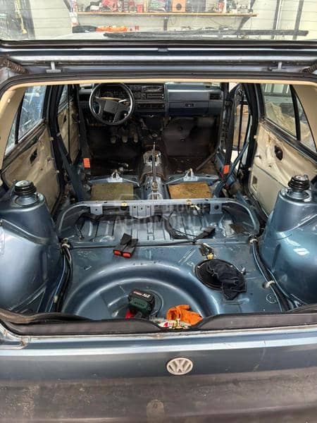 Volkswagen Golf 2 fabricko stanje