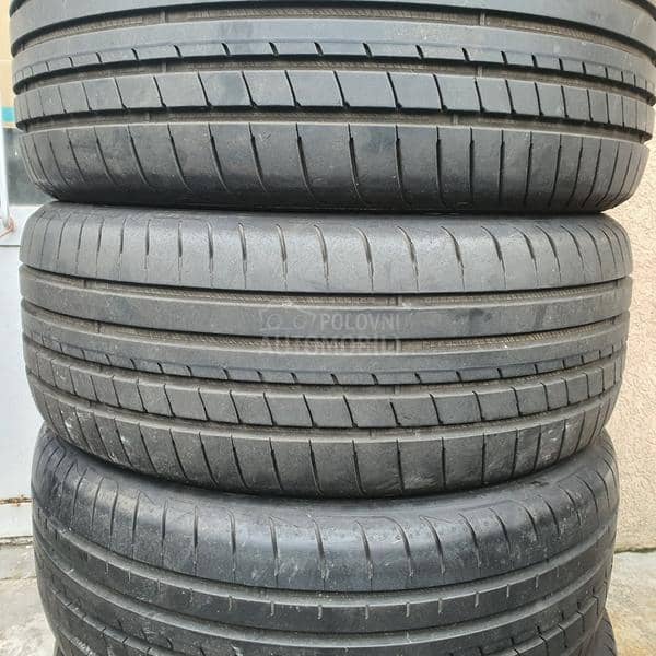 Goodyear 215/45 R18 Letnja