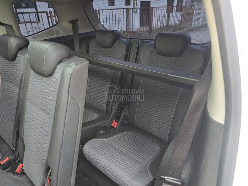 Opel Zafira 2.0CDTI COSMO