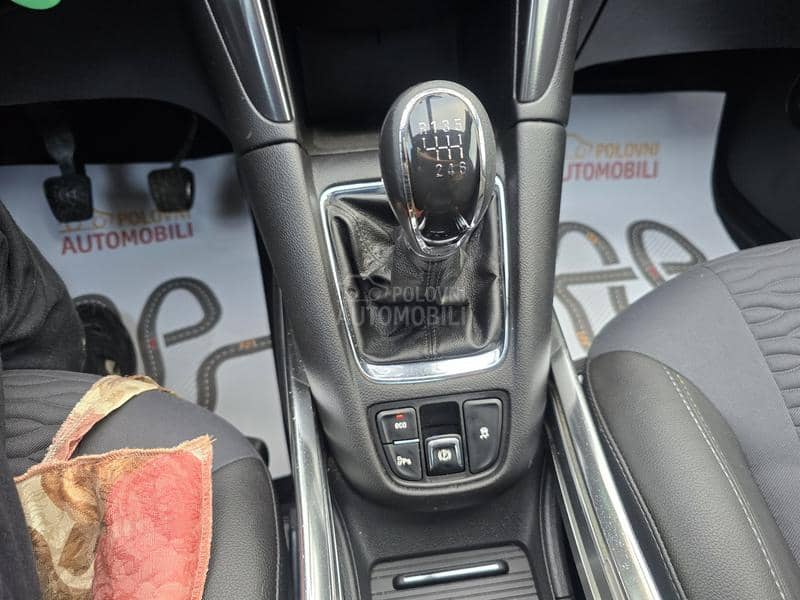 Opel Zafira 2.0CDTI COSMO