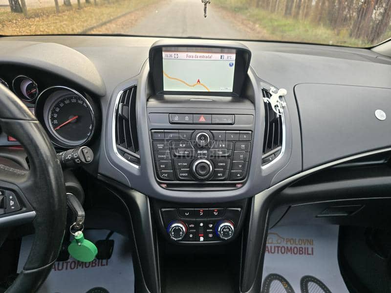 Opel Zafira 2.0CDTI COSMO