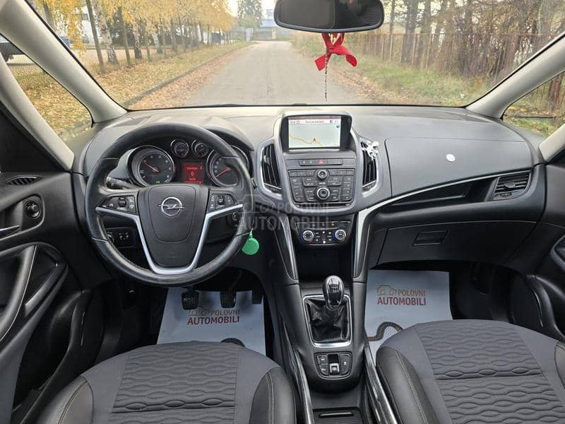 Opel Zafira 2.0CDTI COSMO