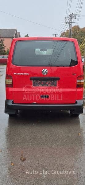 Volkswagen Transporter T5 2,5 tdi