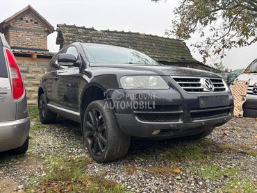 Volkswagen Touareg 3.0 V6 2006. god. -  kompletan auto u delovima