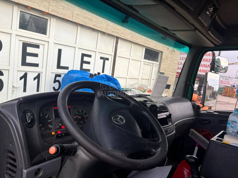 Mercedes Benz 815 4,5m klima jastuk