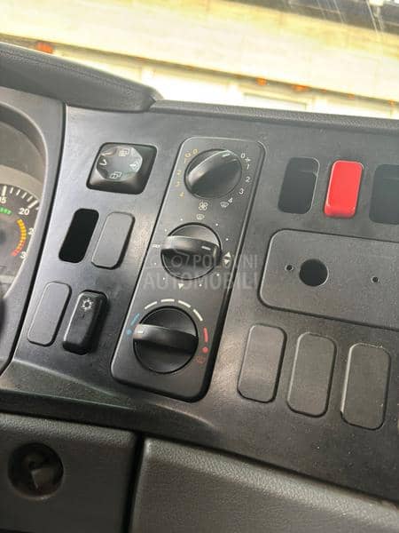 Mercedes Benz 815 4,5m klima jastuk