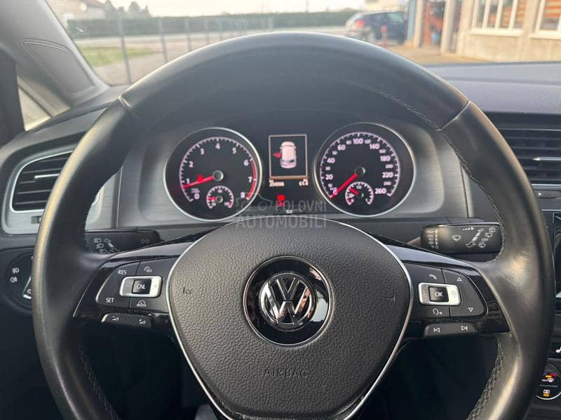 Volkswagen Golf 7 1.4 TSI R-Line