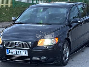 Volvo V50 
