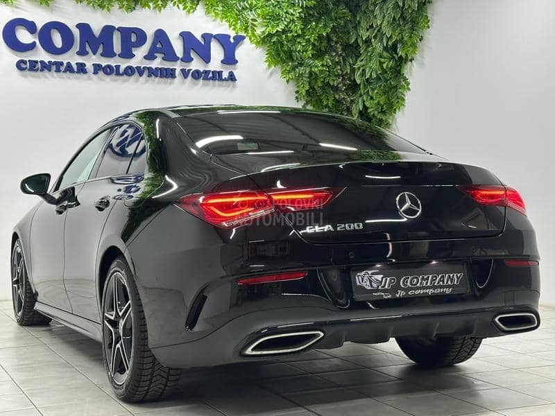 Mercedes Benz CLA 200 AMG LINE PAN AMB