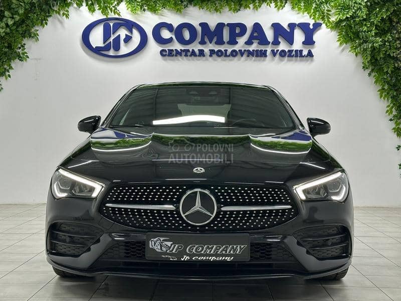 Mercedes Benz CLA 200 AMG LINE PAN AMB