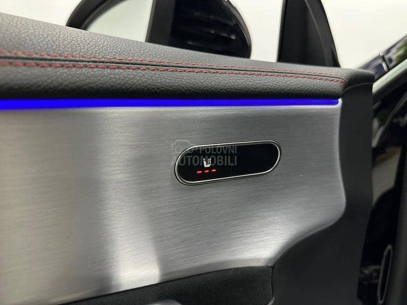 Mercedes Benz CLA 200 AMG LINE PAN AMB