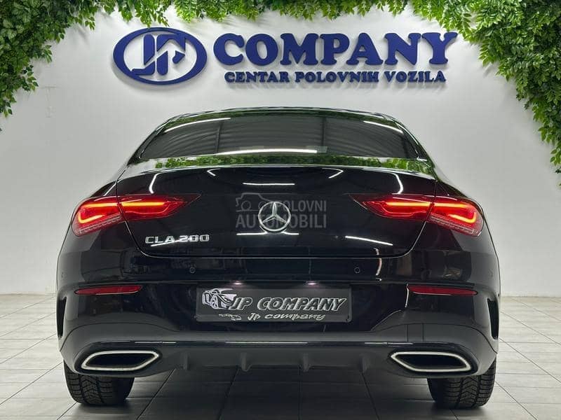 Mercedes Benz CLA 200 AMG LINE PAN AMB