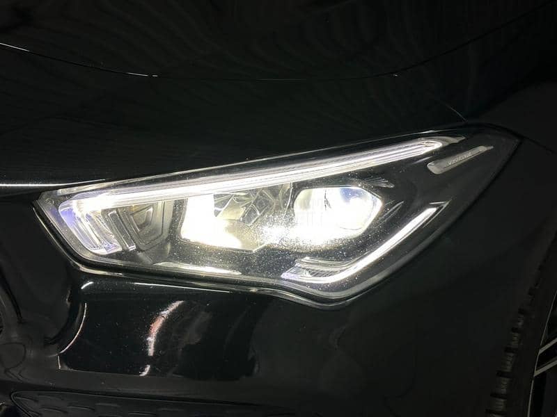 Mercedes Benz CLA 200 AMG LINE PAN AMB