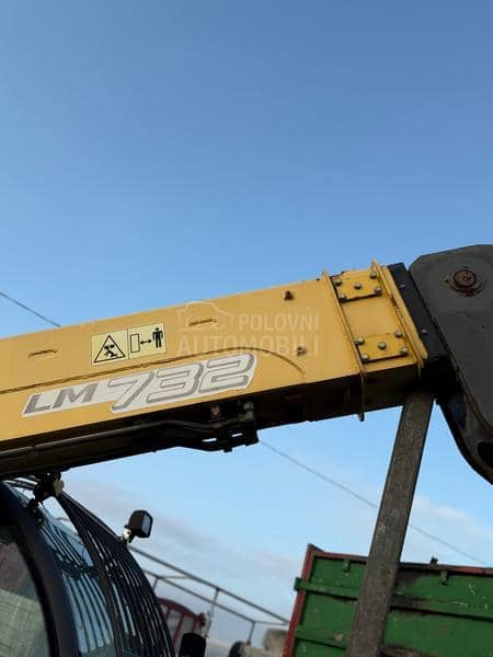 New Holland LM732