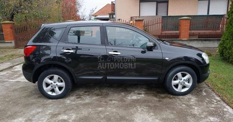 Nissan Qashqai 2.0 dci 4wd Acent