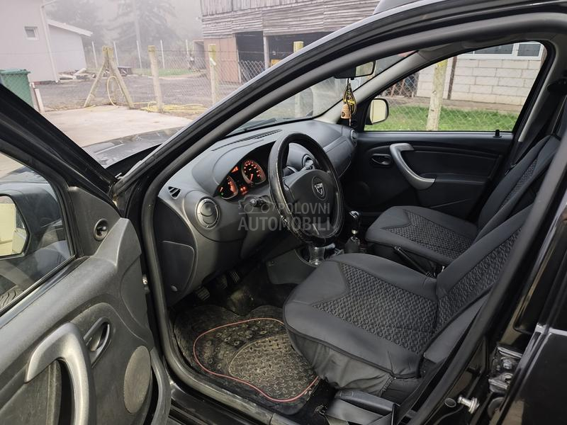 Dacia Duster 1.6