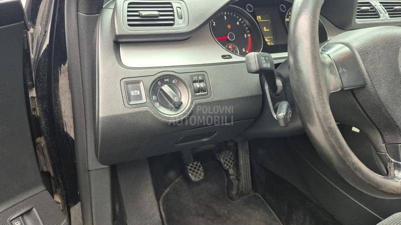 Volkswagen Passat B6 