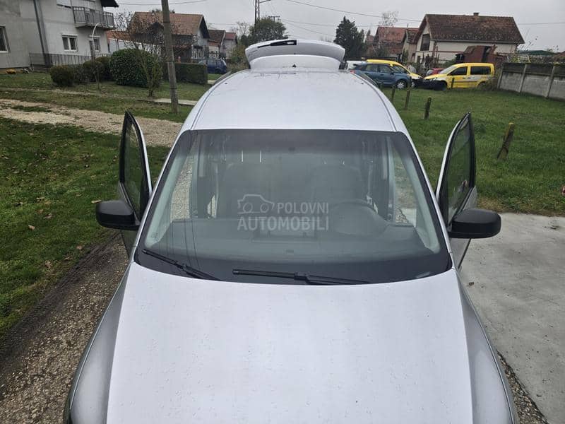 Volkswagen Caddy Maxi DSG N1