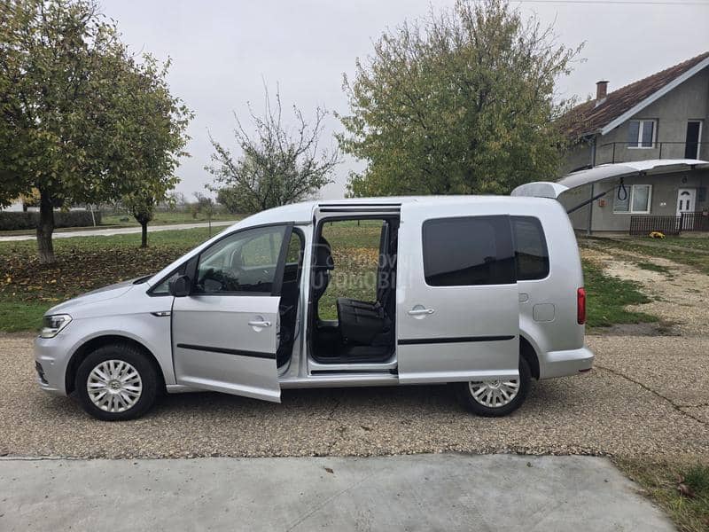 Volkswagen Caddy Maxi DSG N1