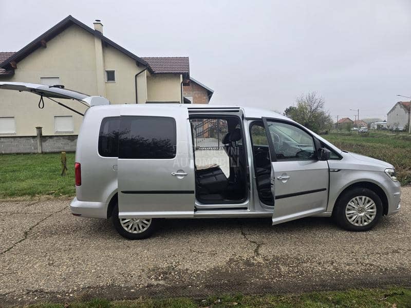 Volkswagen Caddy Maxi DSG N1