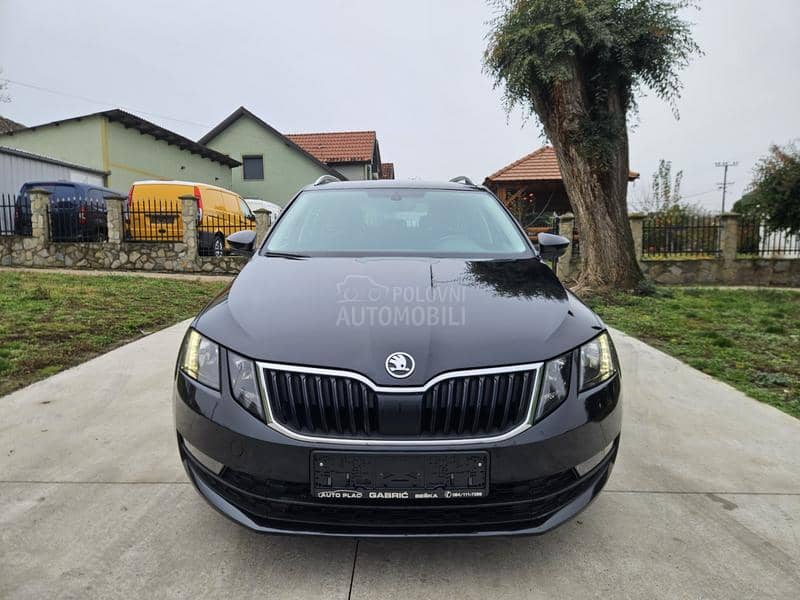 Škoda Octavia 1.6 TDI DSG F1