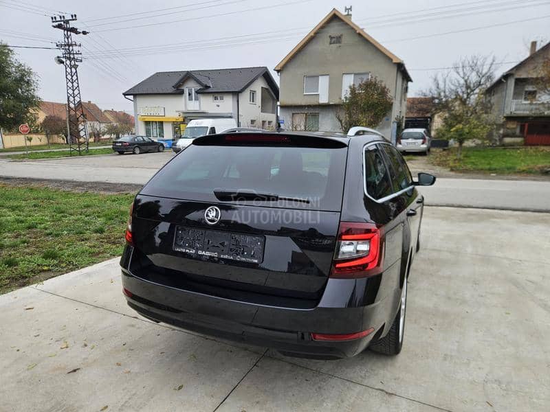 Škoda Octavia 1.6 TDI DSG F1