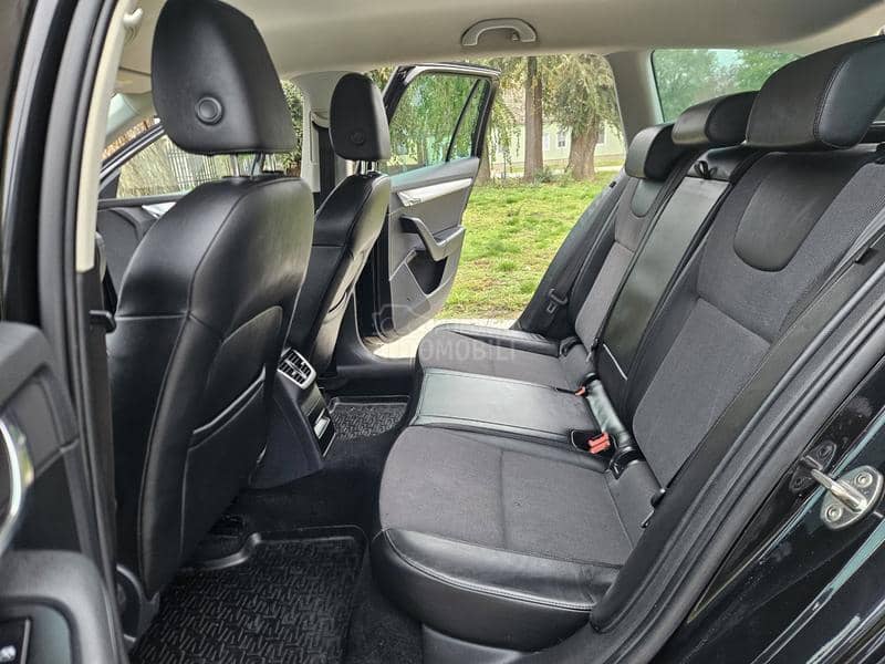 Škoda Octavia 1.6 TDI DSG F1