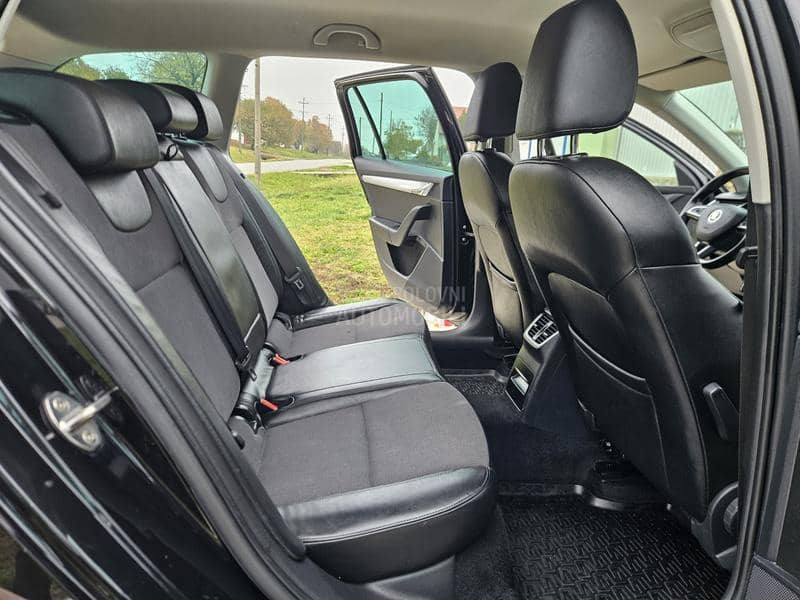 Škoda Octavia 1.6 TDI DSG F1