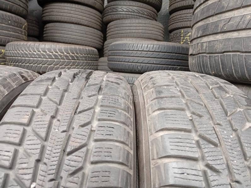 Yokohama 175/65 R15 Zimska