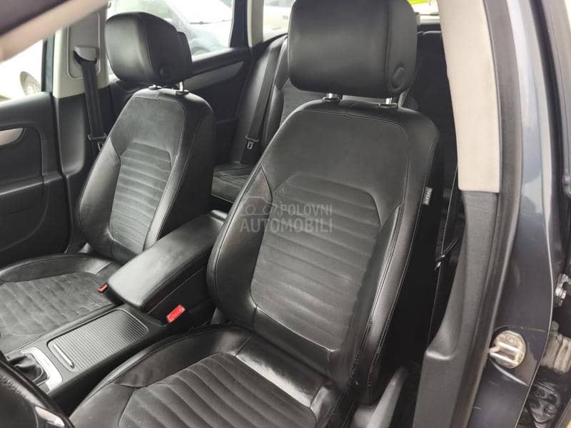 Volkswagen Passat B7 4X4/HIGHLINE