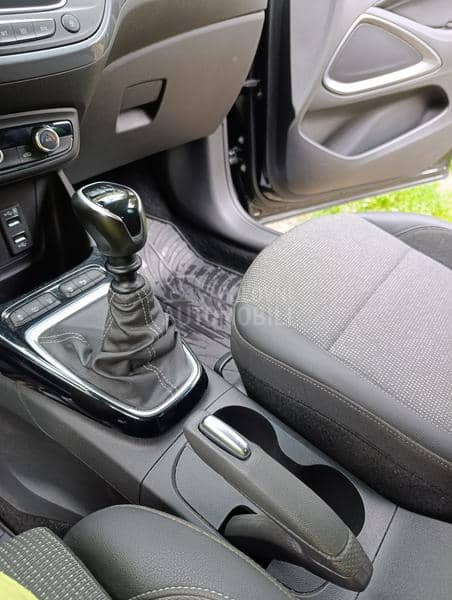 Opel Crossland X  1,2 turbo, Elegance