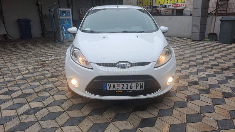 Ford Fiesta 1.4 d titan