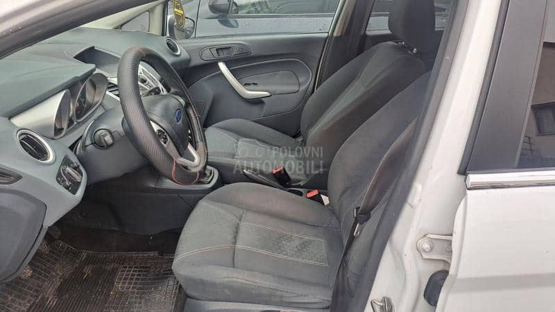Ford Fiesta 1.4 d titan