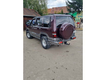 Opel Monterey Isuzu motor