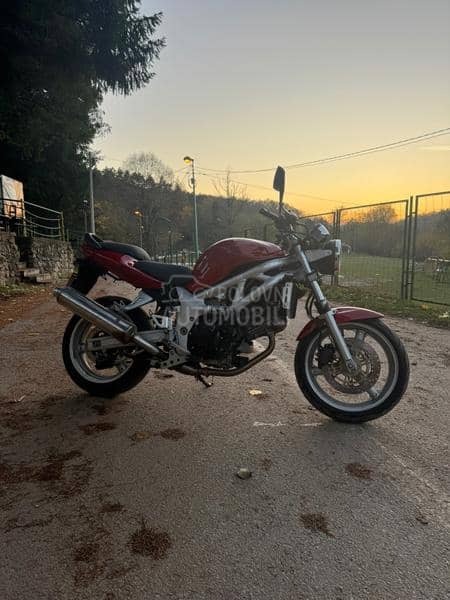 Suzuki sv650