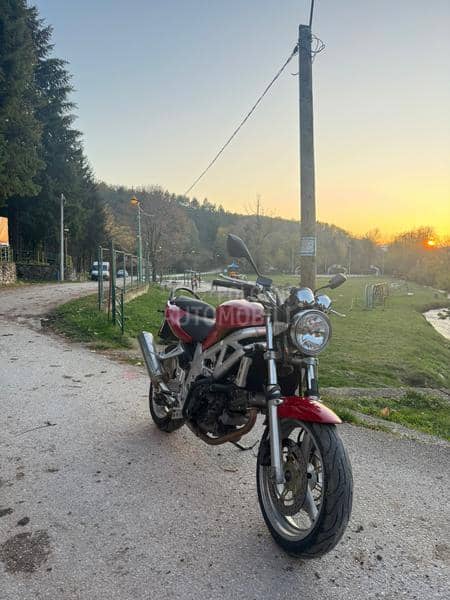 Suzuki sv650