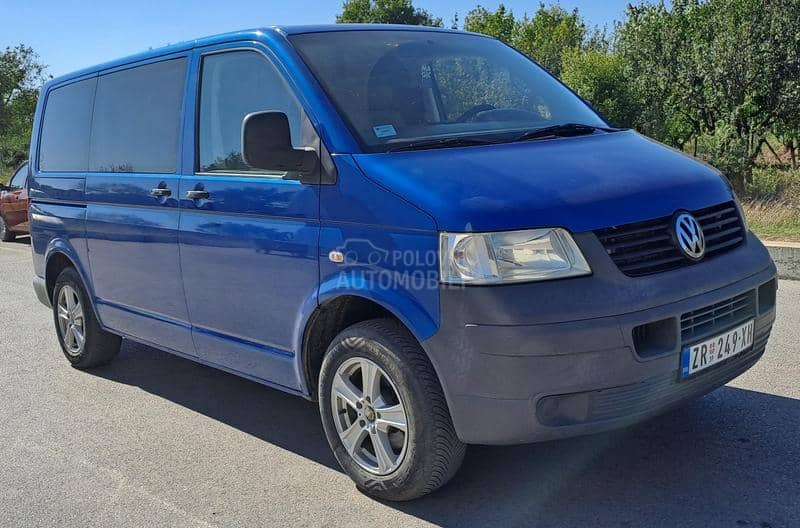 Volkswagen Transporter T5 2.5 TDI