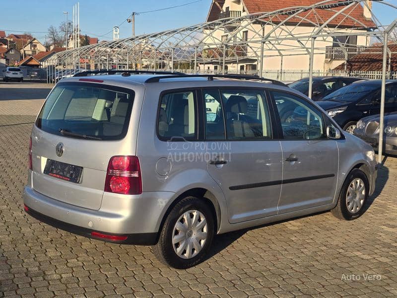 Volkswagen Touran 1.6