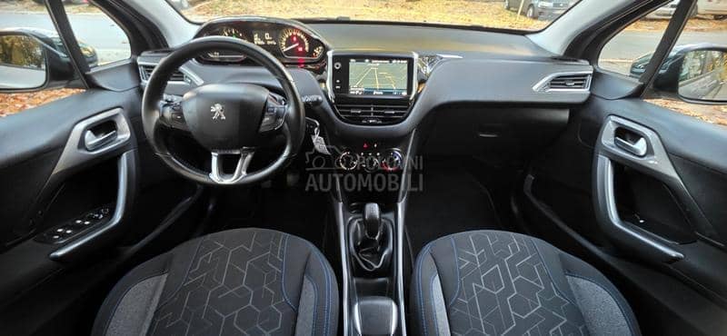 Peugeot 2008 1.6BLU EHDI STYLE
