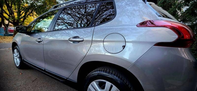 Peugeot 2008 1.6BLU EHDI STYLE