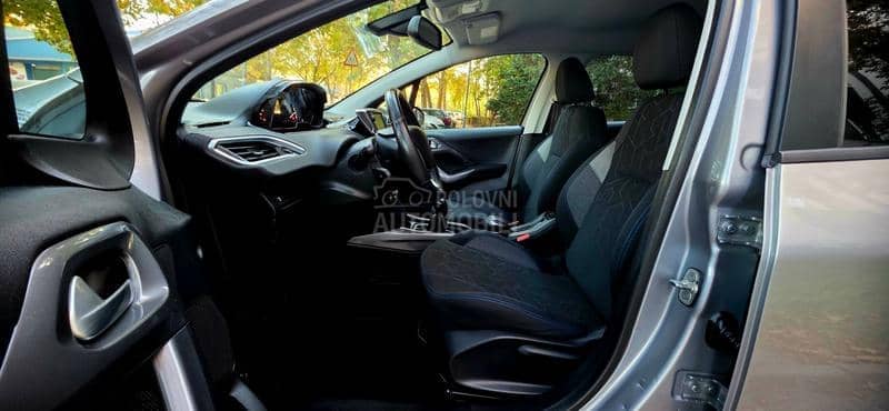 Peugeot 2008 1.6BLU EHDI STYLE