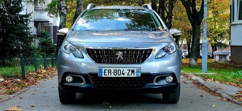 Peugeot 2008 1.6BLU EHDI STYLE