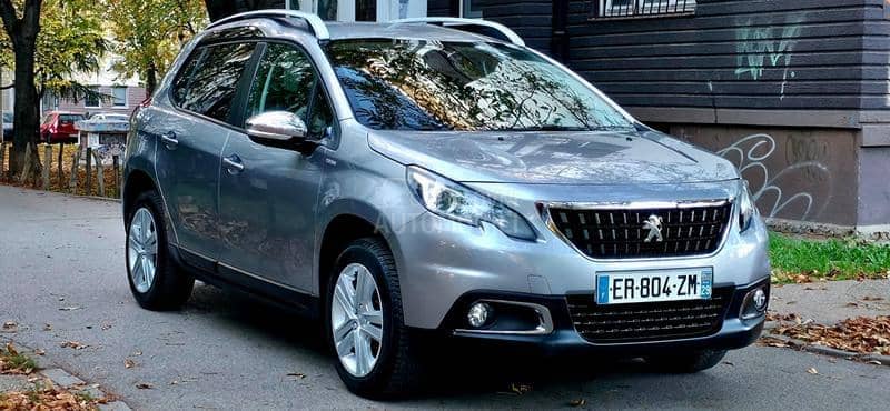 Peugeot 2008 1.6BLU EHDI STYLE