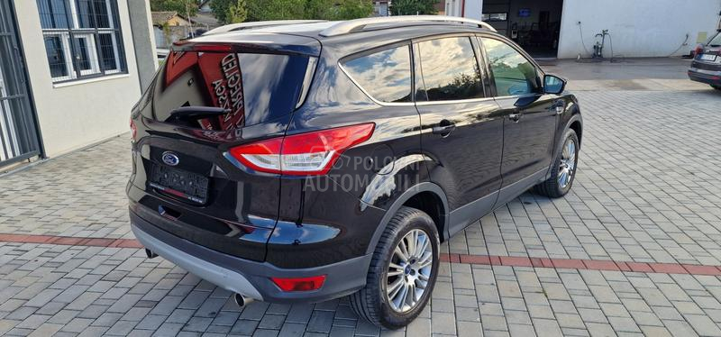 Ford Kuga TITANIUM 4WD